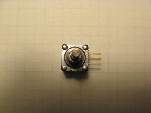 Clarostat Honeywell Series 388 Potentiometers 5K ohms Audio/Log Taper 1/8 Shaft