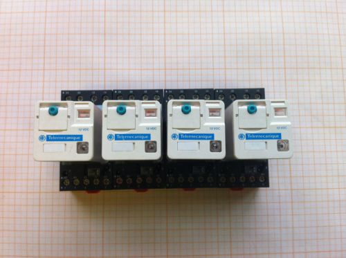 4Pcs  SCHNEIDER ELECTRIC RUMC2AB2JD Relay + RUZC2M Socket NEW