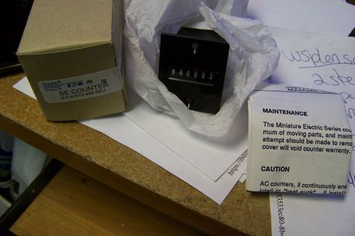 nib eaton corp 6-y-41613-406-seu 6 Digit Panel Mount Sub-miniature Elec Counter