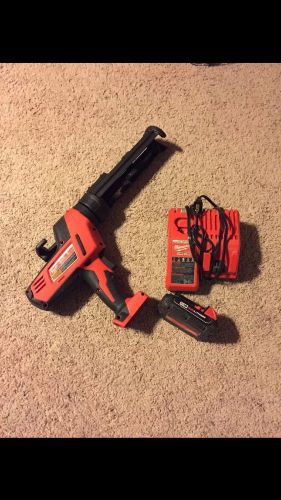 Milwaukee 2640-20CT M18 Cordless 10oz. Caulk and Adhesive Gun