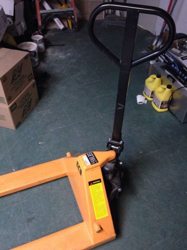 Pallet jack, pallet truck 5500 lb. capacity 27 x 48 for sale