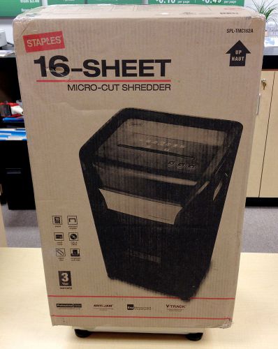 Staples 16-Sheet Micro-Cut Paper/Credit Card Shredder SPL-TMC162A NEW IN BOX!