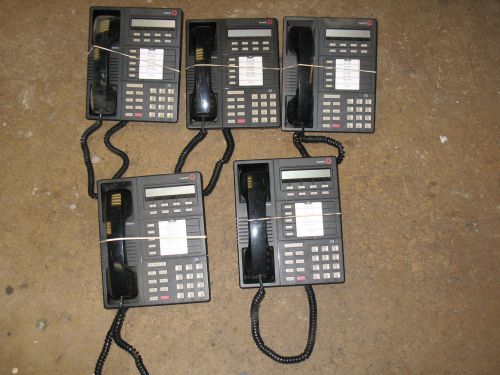 Qty 5 Lot AT&amp;T 8405D+ Definity Lucent Avaya Telephone Display Phone w/ Handset