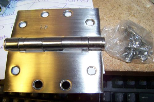 new Hager BB1191 4-1/2&#034; x 4-1/2&#034; Ball Bearing, Rust Resistant, Hinge