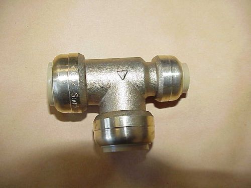 CASH ACME U444LF 3/4&#034; x 1/2&#034; x 3/4&#034; SHARKBITE REDUCING TEE , 200 F &amp; 200 PSI