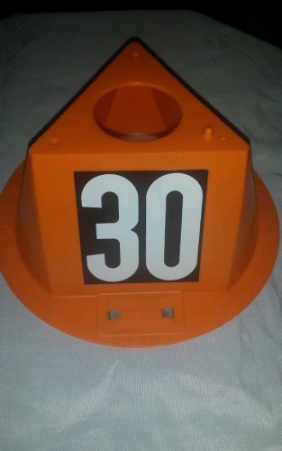 25 CEE JAY PLASTIC CAR HAT NUMBERS USED