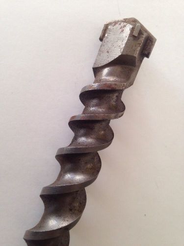 1&#034; HAMMER DRILL BIT CONCRETE/ MASONARY--16&#034; OVERALL LENGTH--9&#034; DRILLING DEPTH--