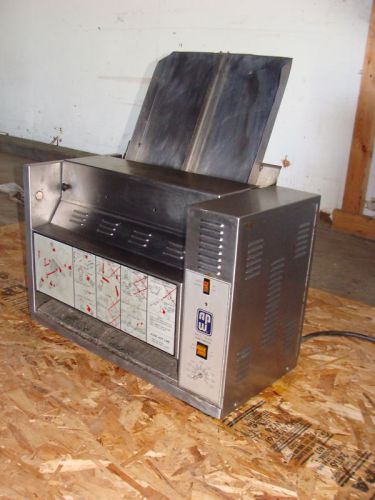 APW COUNTER TOP VERTICAL CONVEYOR BUNN TOASTER