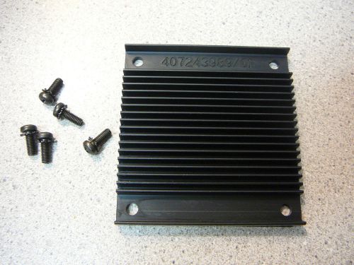 AAVID DC/DC Converter Heat Sink, Tranverse, 1/2 Brick with Pad  **NEW** 1/PKG