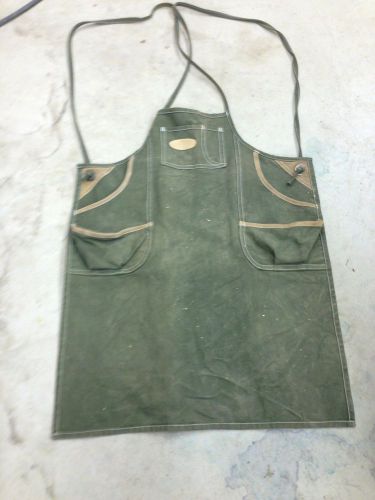 McGuire-Nicholas 5 Pocket Carpenters Apron Color - Green