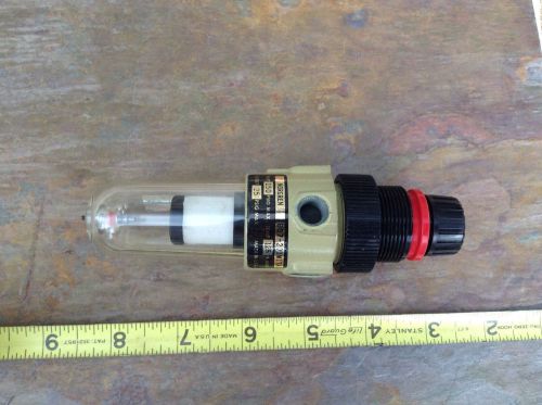 Norgren Lubricator, (1) L07-200MPAA, And (1) B07-201M1TA