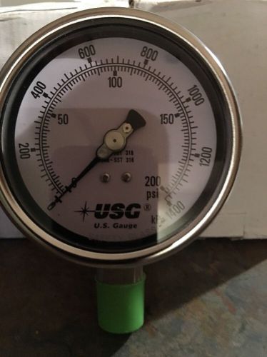 Ametek USG Gauge P656 100mm 1/2 NPT 200 psi/kPa