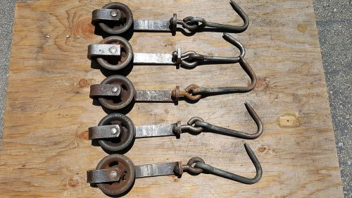 Set of 5 Butcher Rolling Meat Hooks Industrial Decoration Hunting