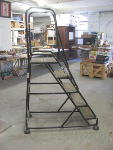 5 STEP ROLLING INDUSTRIAL WAREHOUSE SHOP LADDER