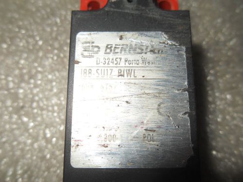 (RR13-3) 1 USED BERNSTEIN I88-SU1Z-RIWL LIMIT SWITCH