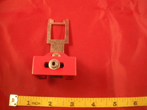 Telemecanique XCS Z03 Flexible Key Tongue 074537 Safety Interlock Switch Nnb