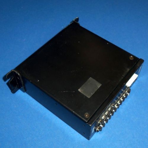 VEXTA BRUSHLESS DC MOTOR DRIVER, BLD30A-F *MISSING SCREWS*