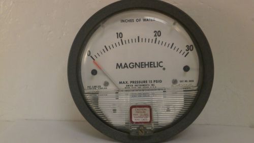 DWYER MAGNEHELIC PRESSURE GAGE 15 PSIG # 2030