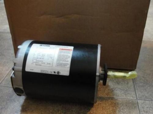 28883 New In Box, YORK 19E046W121G1 AC Motor 0.75HP