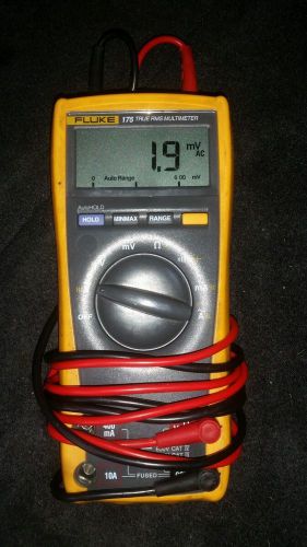 Fluke 175 True RMS Multimeter