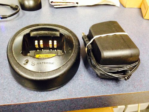 Motorola HT 750/1250 Charger HTN9000B