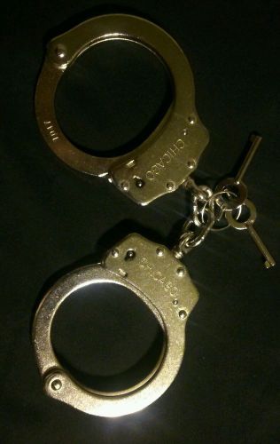 Chicago Model 1000 Nickel Finish Handcuffs Dbl Locking 2 keys