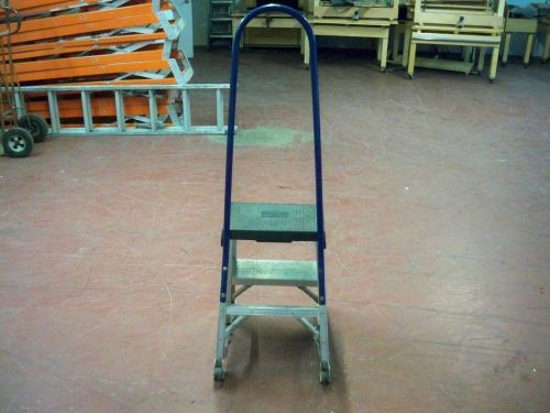 Louisville 2&#039; Step Ladder M# AY-8002