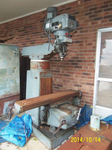 Lagun Vertical Milling Machine