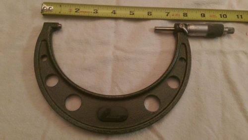 MITUTOYO Outside Micrometer - MODEL #: 103-220 MEASURING RANGE : 5 ~ 6&#034;