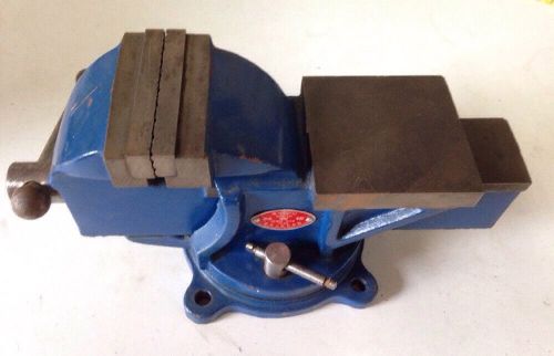 Mount Tai Bench Vise