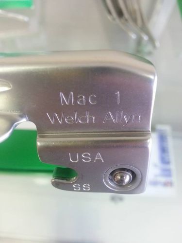 Welch Allyn MacIntosh Halogen Fiber Optic Laryngoscope - 69061