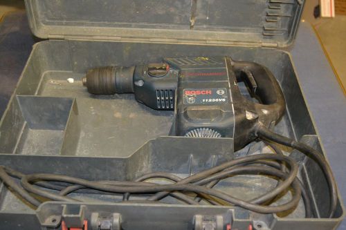 BOSCH  HAMMER DRILL  SDS PLUS MODEL 11236 VS 1/2&#034;, CASE, WORKS GOOD, QUICK SHIP