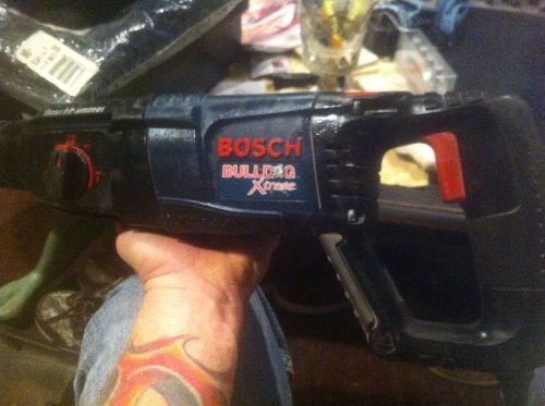 Bosch SDS-plus BULLDOG Xtreme 1&#034; Rotary Hammer Drill 11255VSR 7.5A