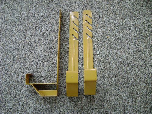 Qual Craft Roof Bracket model 3505 lot of 3