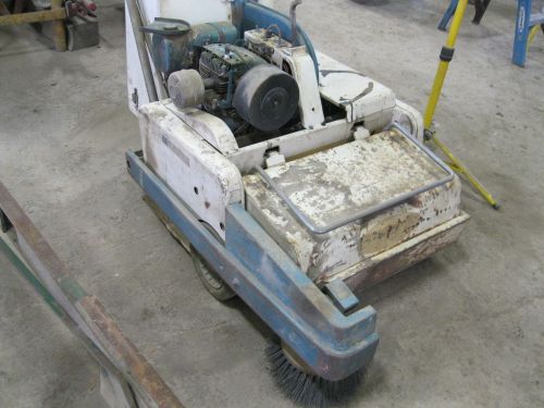 OLD VINTAGE TENNANT FLOOR SWEEPER W KOHLER K181 ENGINE