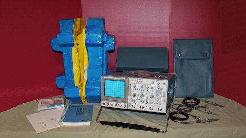 **BRAND NEW IN THE ORIGINAL BOX** TEKTRONIX  2246 OSCILLOSCOPE MOD A 90-250V