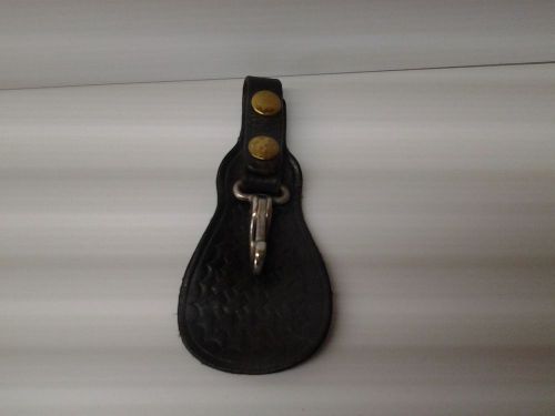 KEY RING HOLDER BASKETWEAVE