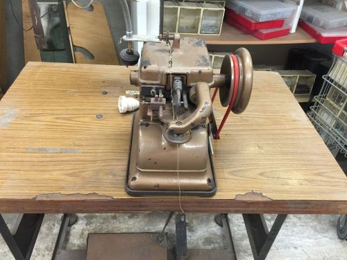 Singer Fur Industrial Sewing Machine