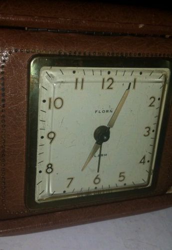 FLORN TRAVEL Alarm clock  LEATHER CASE &#034;LARGE 4&#034; case needs TLC