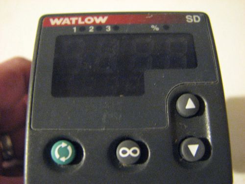 WATLOW SD6C-HFJA-AARG TEMPERATURE CONTROLLER 100-240V 10.0VA