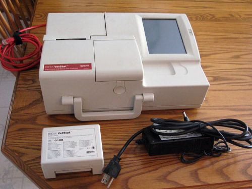 IDEXX VETSTAT ELECTROLYTE and BLOOD GAS ANALYZER VETERINARY-OPTI4/VS4-2378