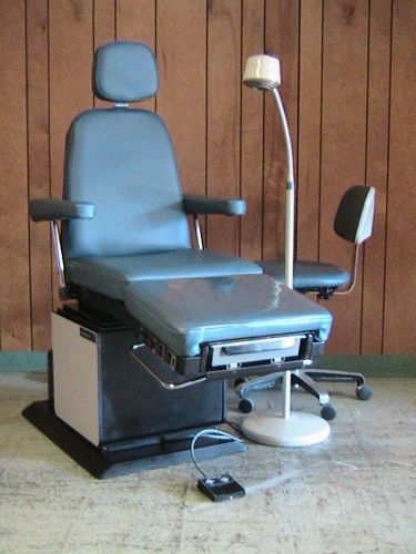 REFURBISHED MIDMARK PODIATRY CHAIR &amp; STOOL &amp; LIGHT