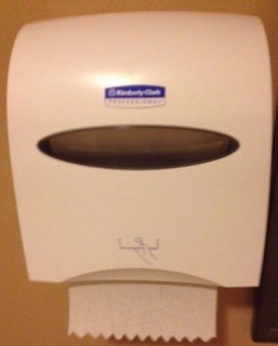 Kimberly Clark Paper Towel Holder