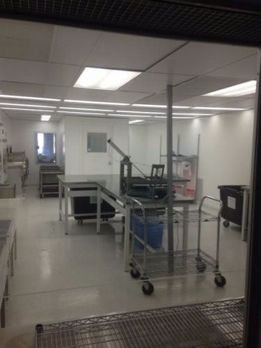 Cleanroom- class 100 iso 5 located in bromont canada for sale