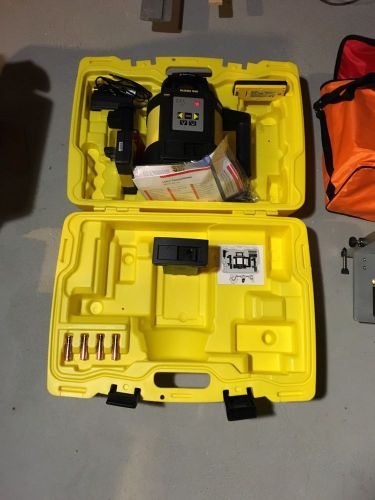 Leica rugby 840 rotary laser with wall mount and rechargeable battery. for sale