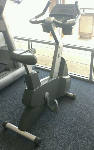 Lifefitness 95CI UPRIGHT BIKE