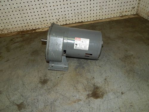 Dayton 5K934B Split phase gear motor 1/4 Hp 12 RPM 115 Volt