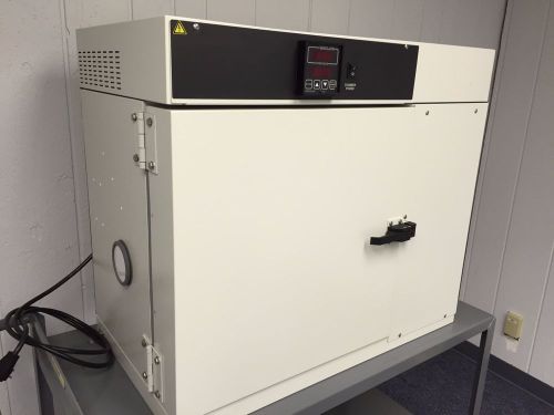 Tenney Model TJR Temperature Environmental Test Chamber