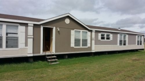 2013 CAVCO MOBILE HOME 4BR/2BA 32X76 VICTORIA TEXAS