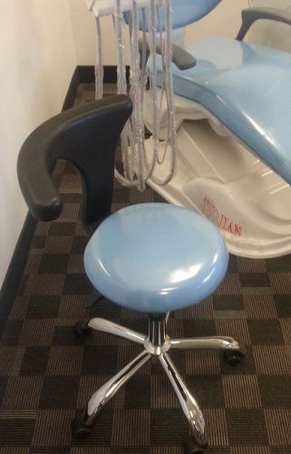 DENTAL / MEDICAL  DR&#039;S  STOOL - BLUE